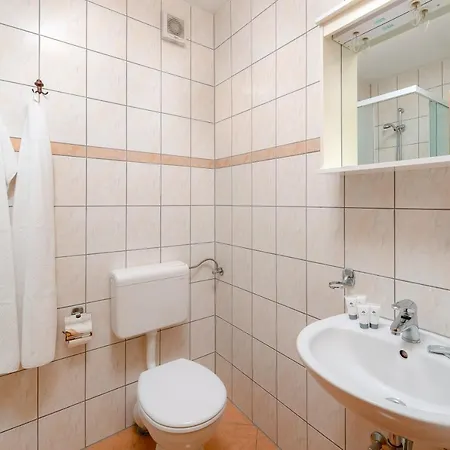 Hotel Gadja 3*