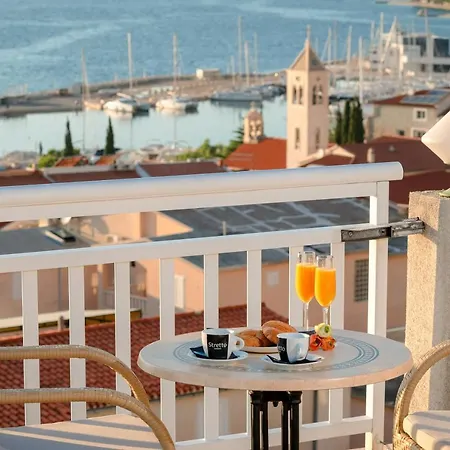 Hotel Gadja 3*